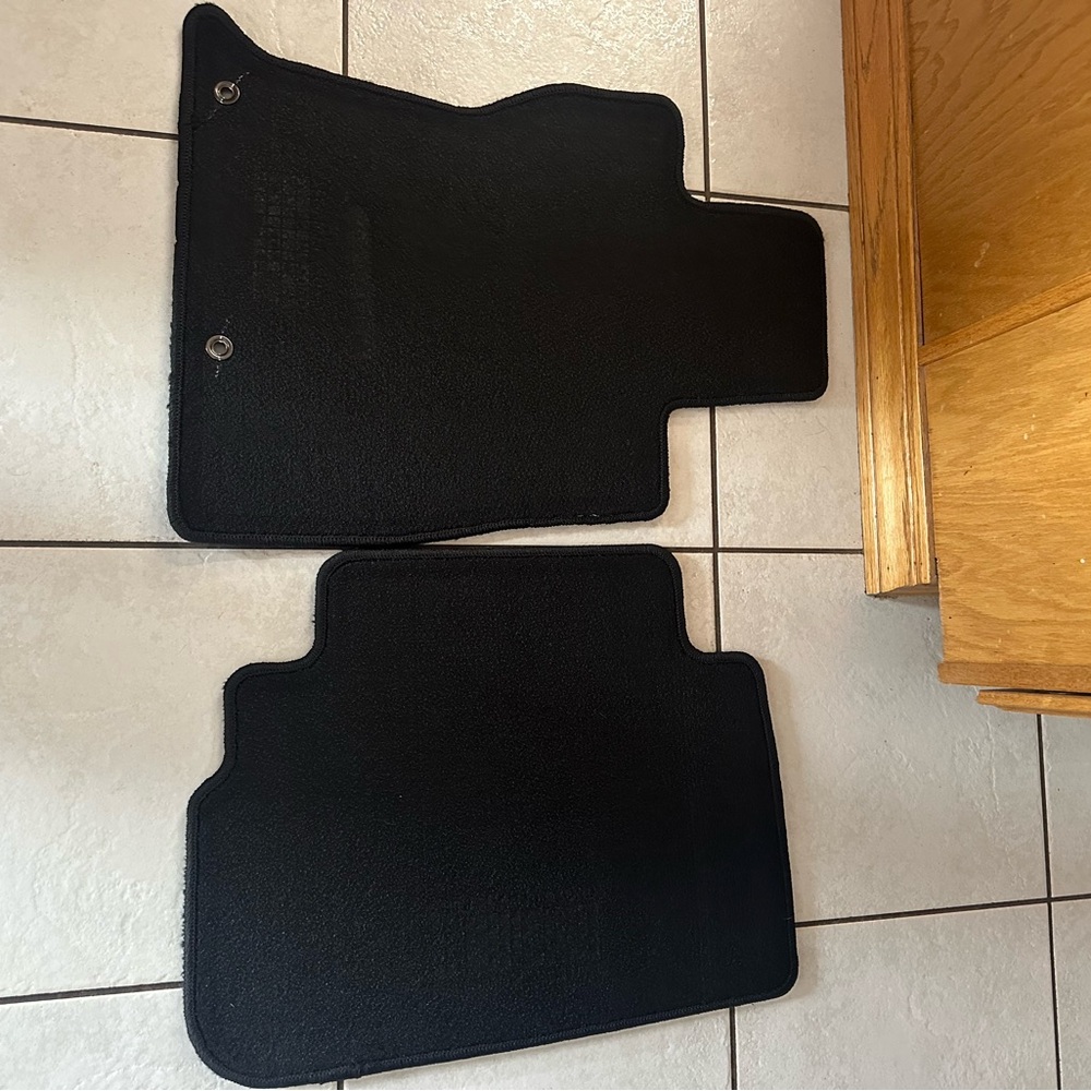 Genuine Subaru Forester Black Car Floor Mats - Picture 2 of 5
